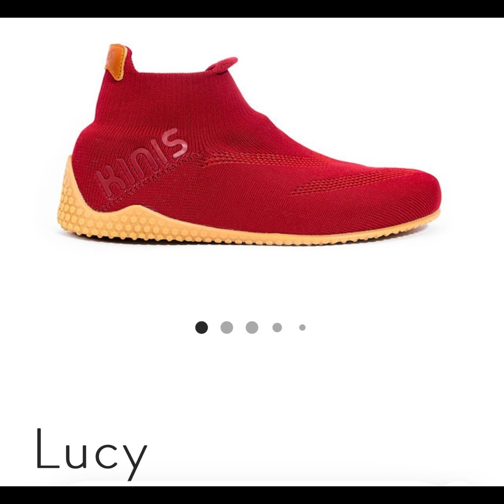 Kinis “Lucy” shoe Red. Size Medium (Women’s 8-8.5 / Men 7.5-8)